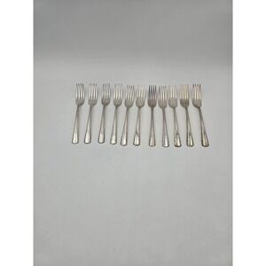Holmes & Edwards May Queen Silverplate Dinner Forks Set of 11 Floral 7.5 Inch